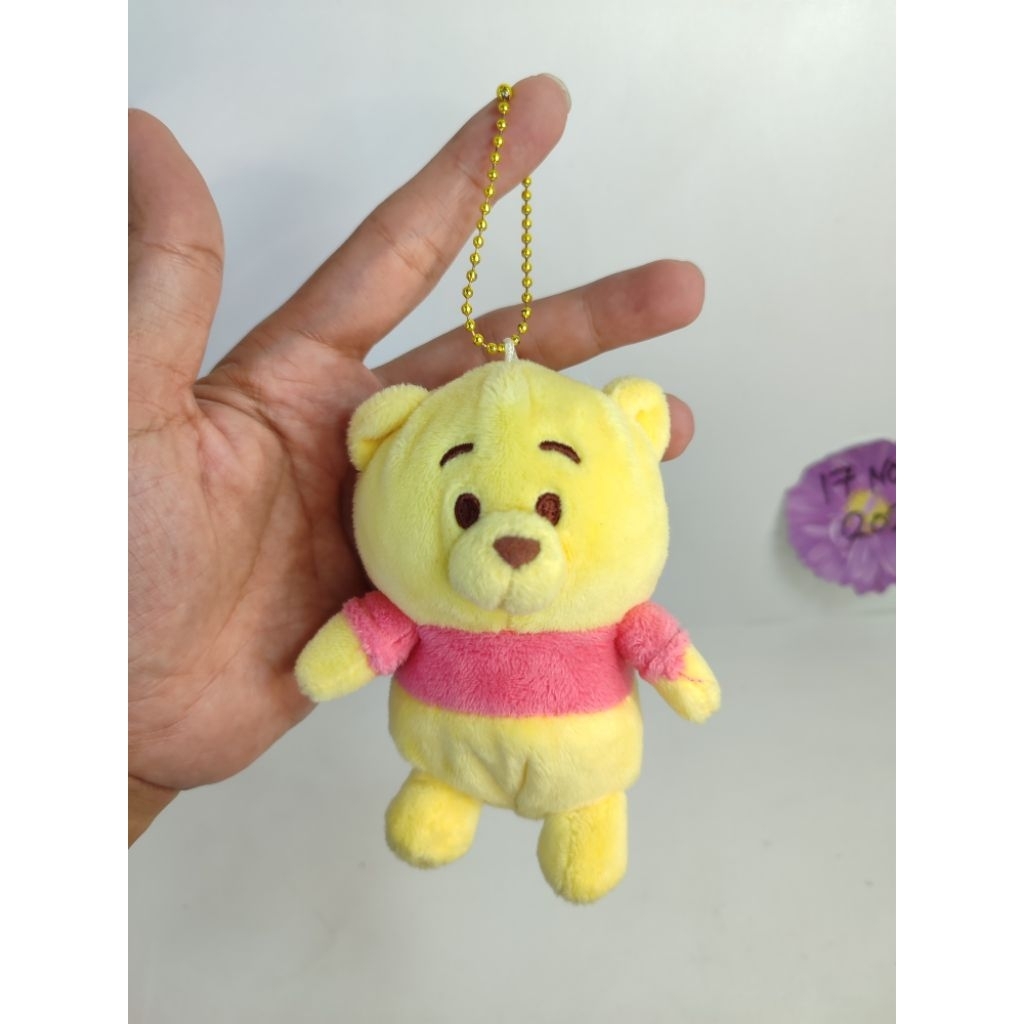 boneka Winnie the pooh mini keychain Disney