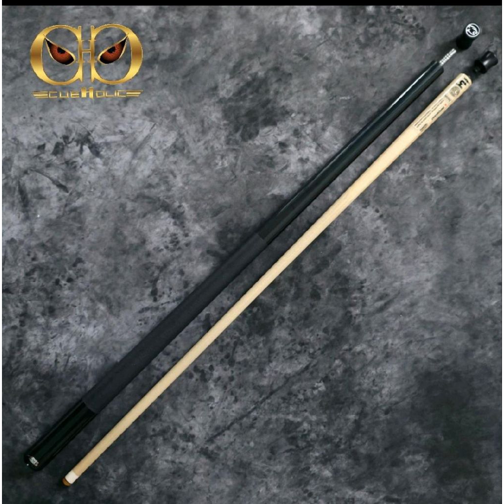 PREDATOR CUE - MIDNIGHT RAD LINEN GRIP - WITH 314³ SHAFT - RADIAL JOINT (SEKEN 9,8/10)