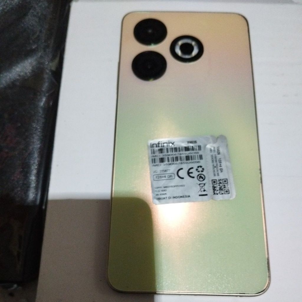 hp Infinix smart 8 ram 4+4 /128gb batangan