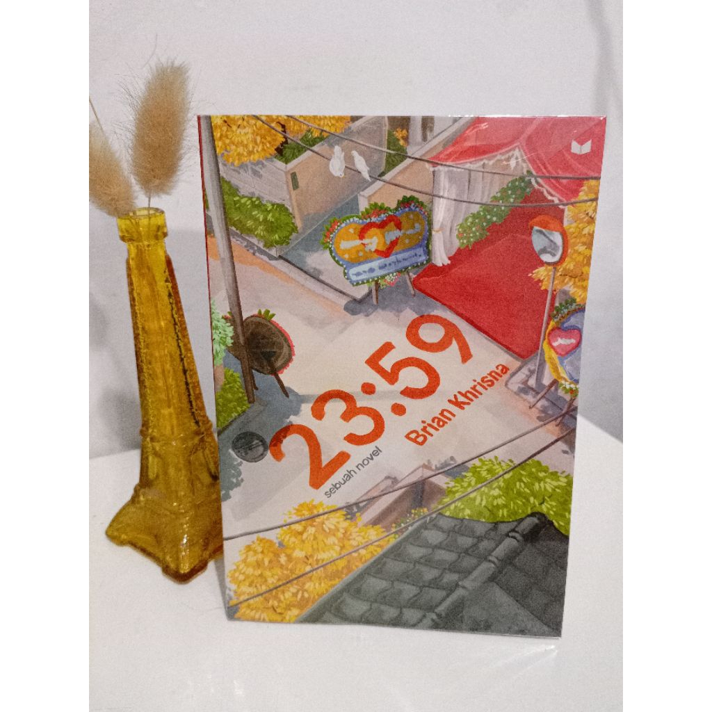 23:59 – Brian Khrisna preloved ori