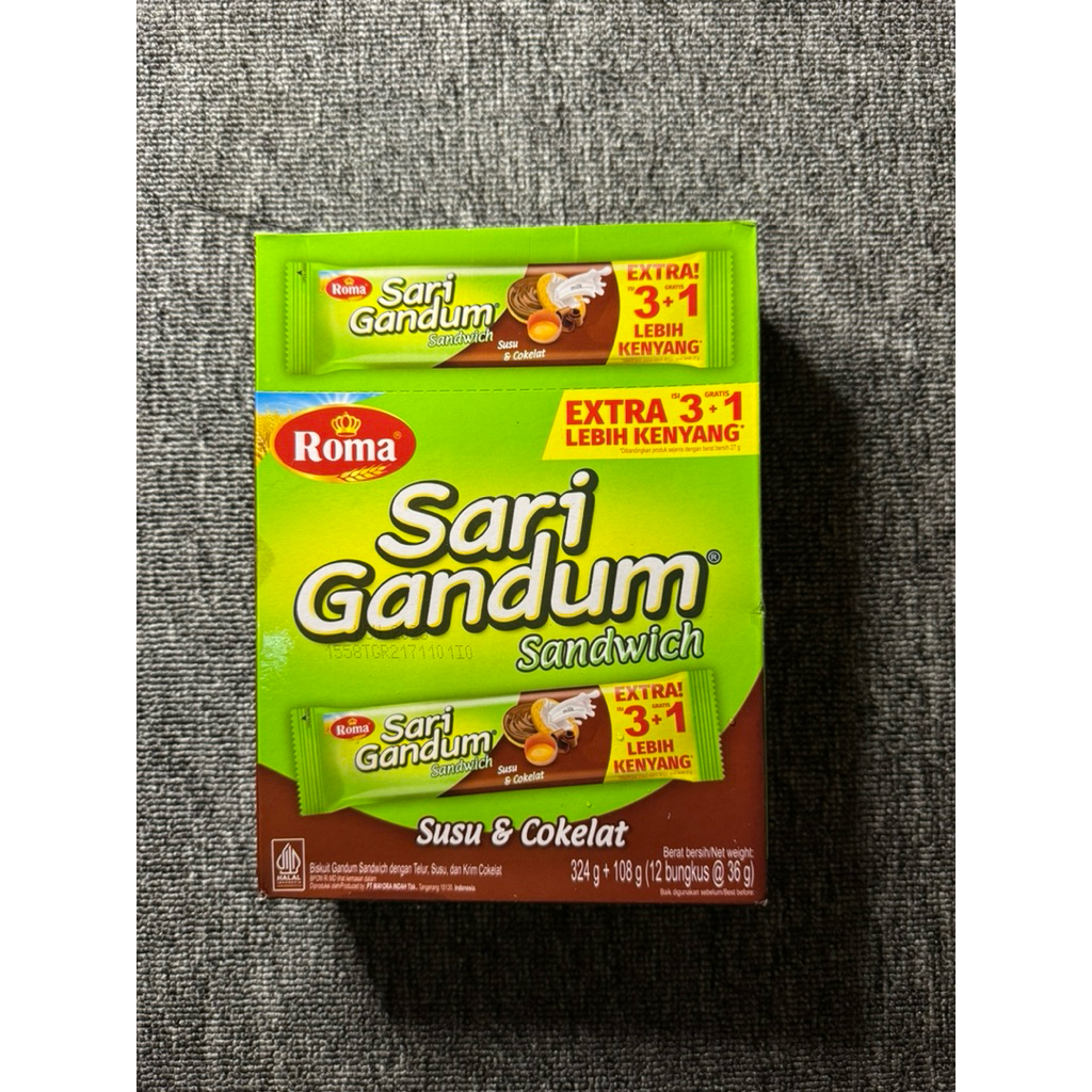 12 Pcs Biskuit Sandwich Roma Sari Gandum Rasa Susu Cokelat, Peanut Butter, Kacang