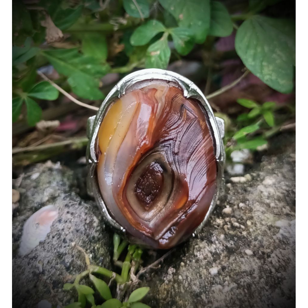 batu jamal bungkem sakral