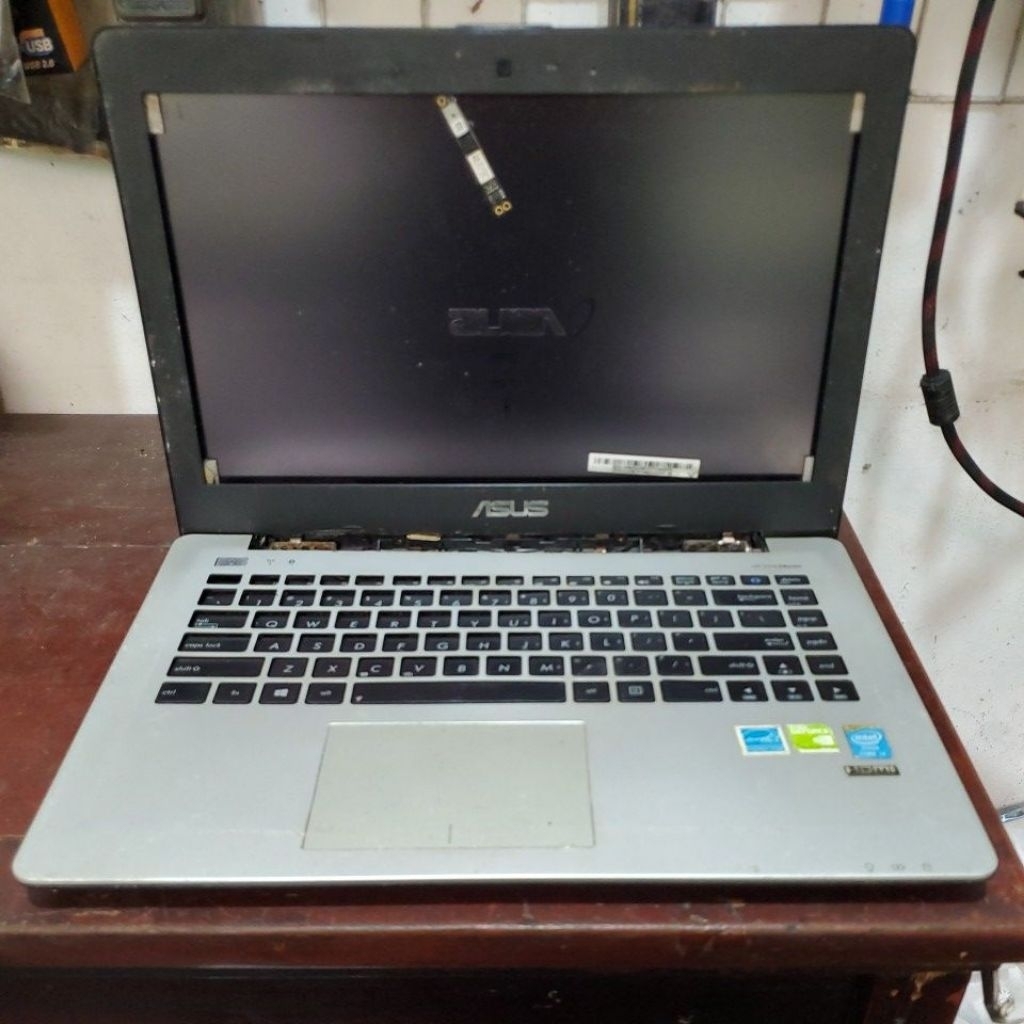 Casing Asus A451L