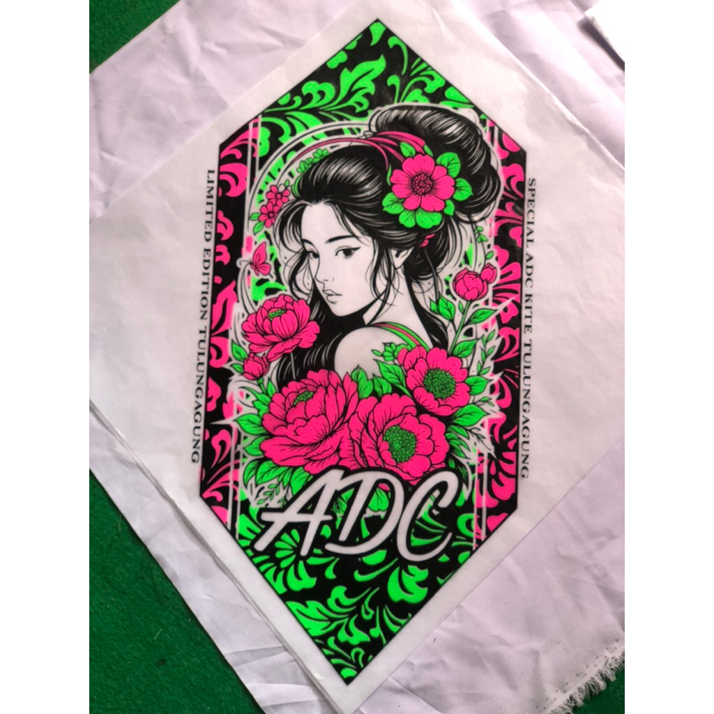 25 lembar kertas layangan sukhoi 3 warna stabilo / kertas layang layang sukhoi 3 warna / stabilo / s