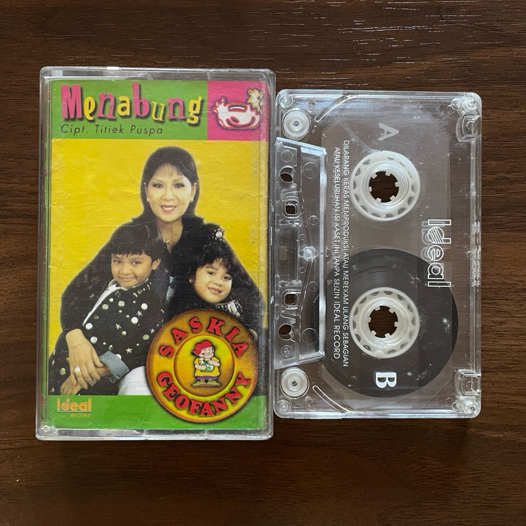 Kaset pita - Saskia, Geofanny & Titiek Puspa - Menabung