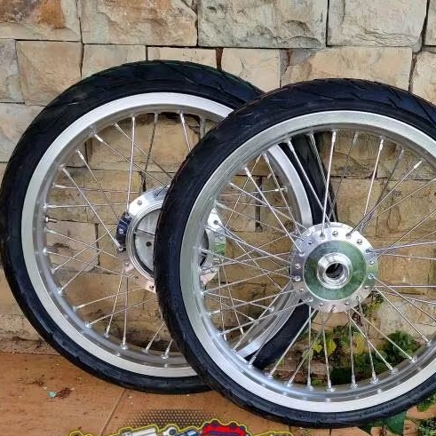 Velg Jari Jari Vixion Old Ring 17 Tapak Lebar 185/215 Paketan Plus ban