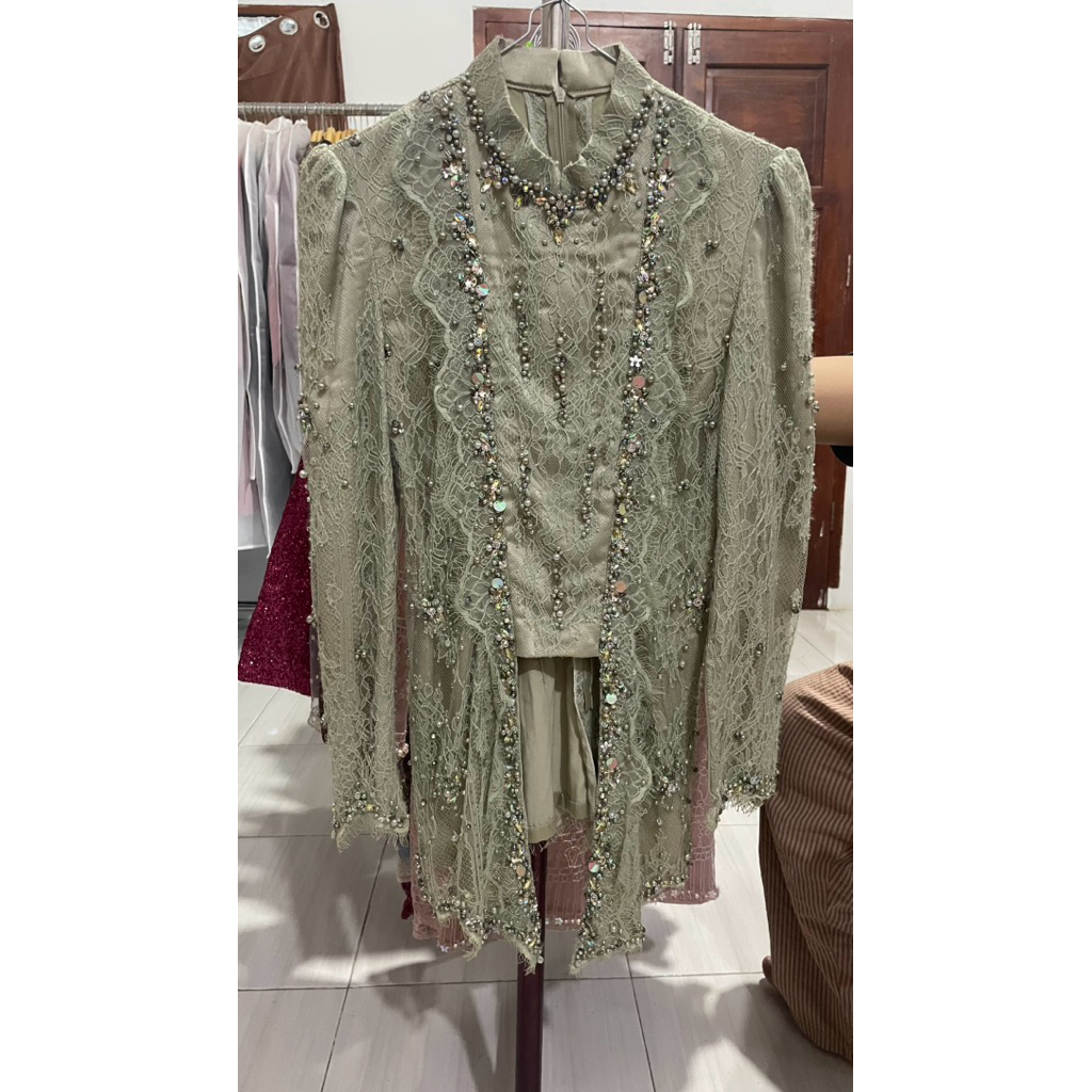 Kebaya Hijau Sage