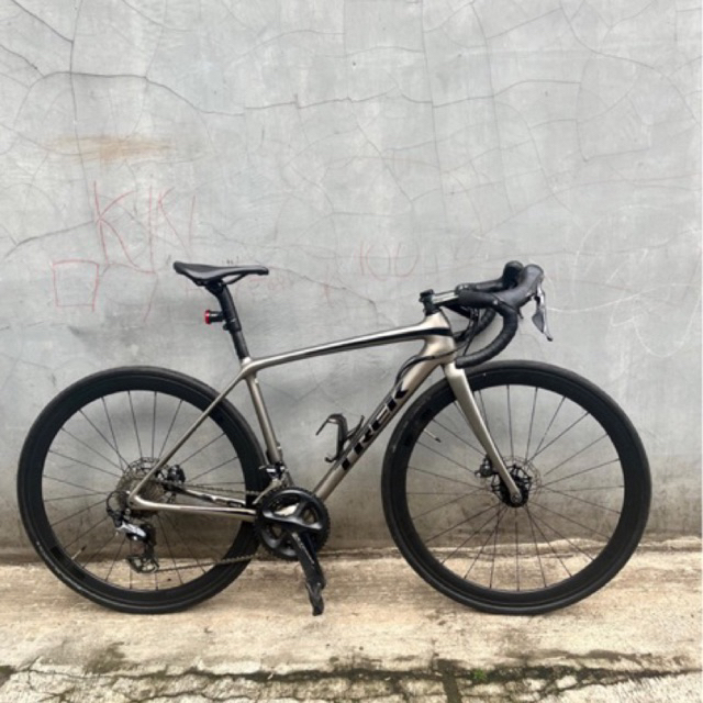 Sepeda Roadbike Trek Emonda SL 6