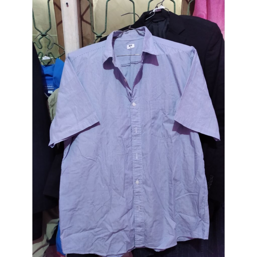 Kemeja Uniqlo Bekas Size XL