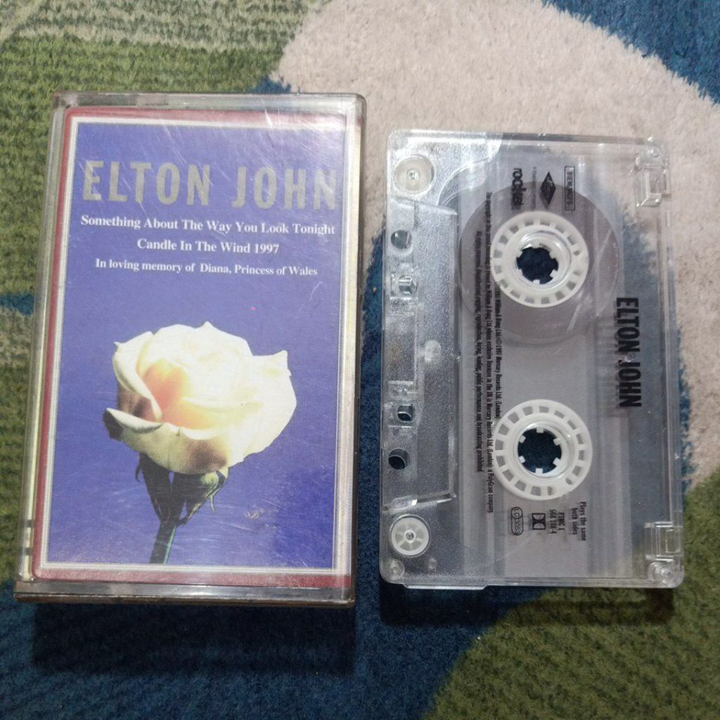 KASET PITA ELTON JOHN