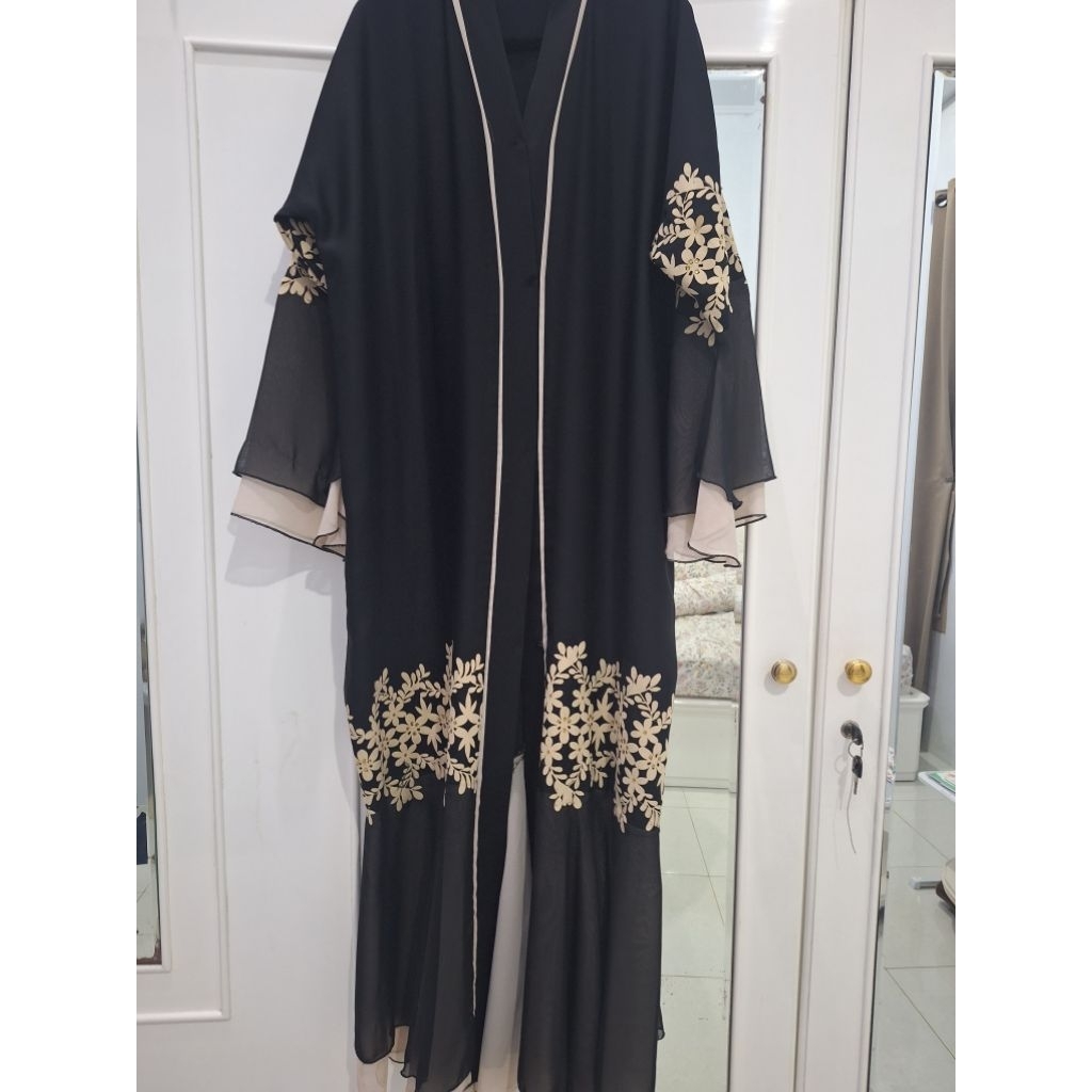 PRELOVED ABAYA DUBAI