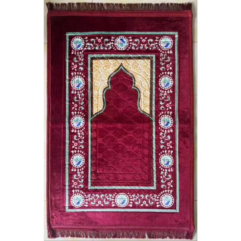 Grosir 1 kodi atau 20 pcs Sajadah Premium Tebal Bahan Embos Colour warna Series Dewasa