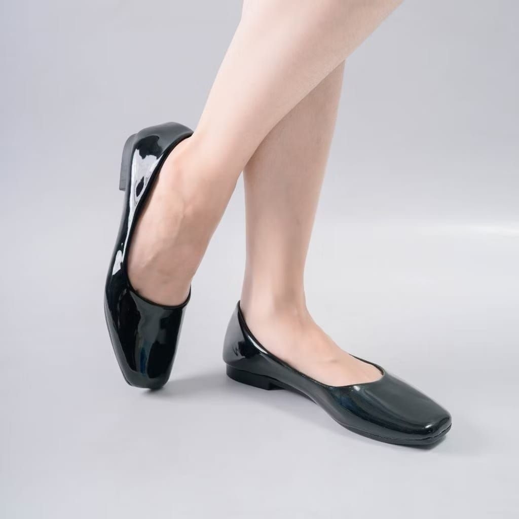 Flat Shoes wanita sandal balet polos Sintetis LT 07