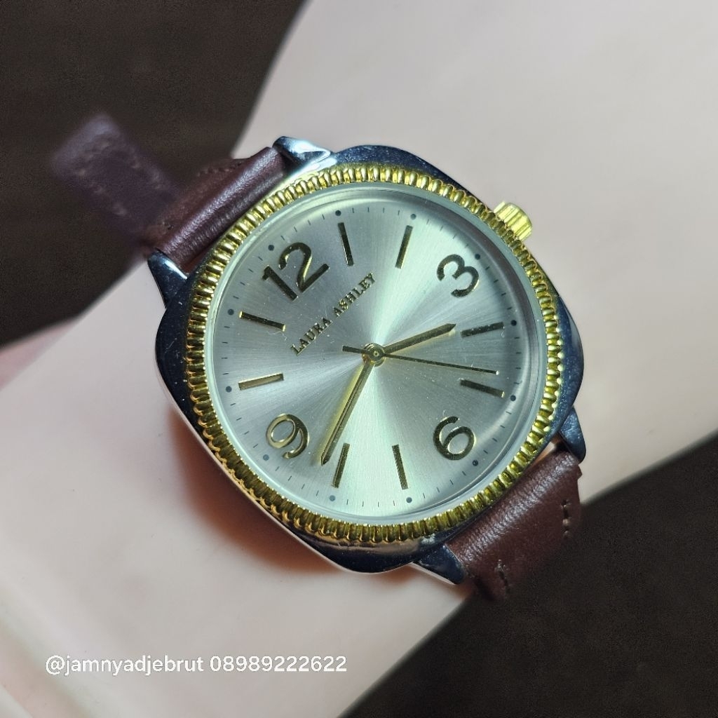 Jam Laura Ashley LA2026TT Gold Ladies Vintage Bekas