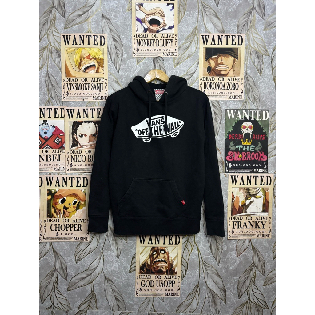 Hoodie vans off the wall