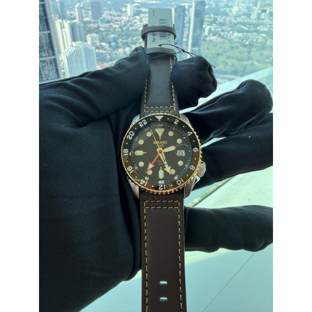 Jam Tangan Seiko 5 Sports SSK036K1 GMT