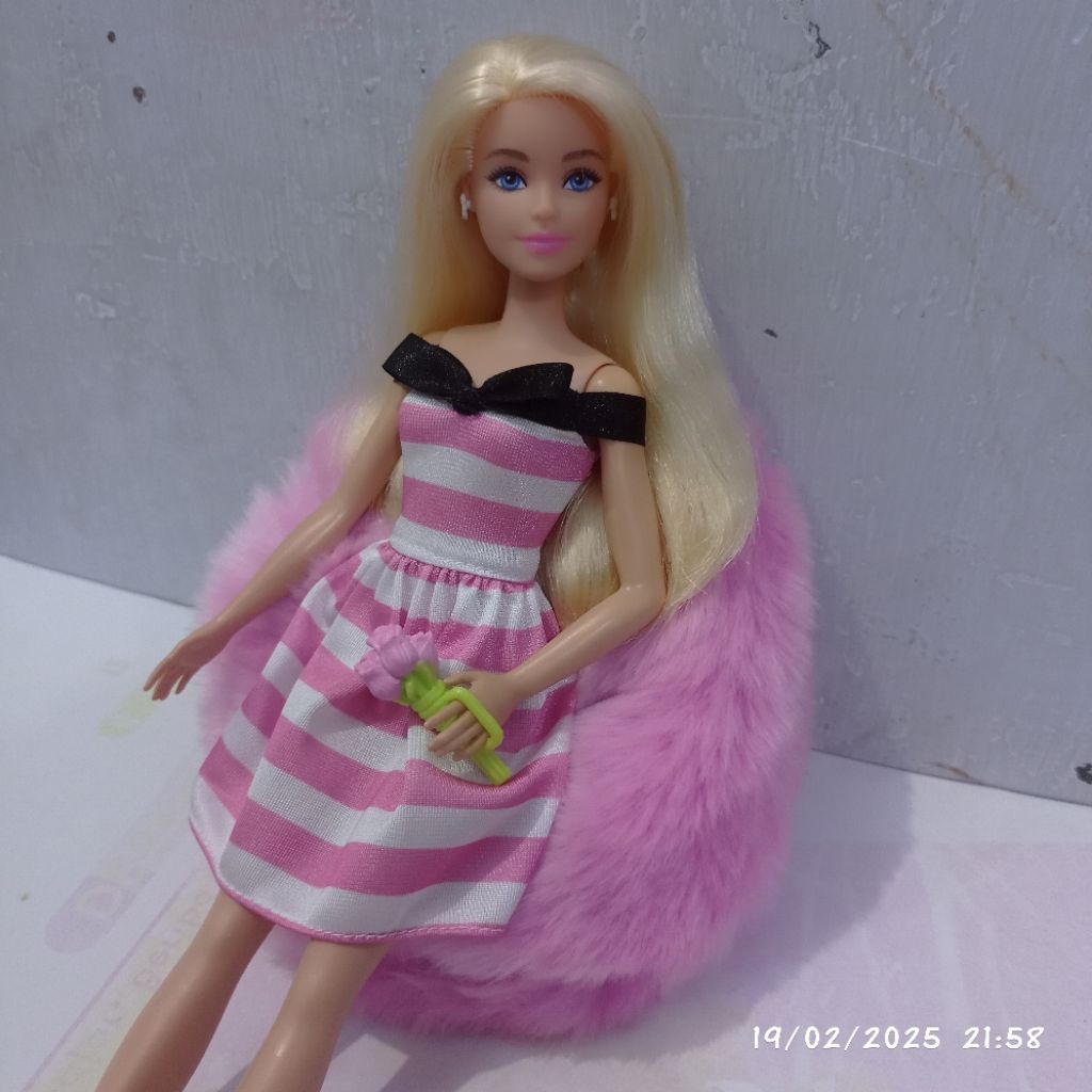 Kursi sofa bulu boneka Barbie Bean bag premium non Mattel