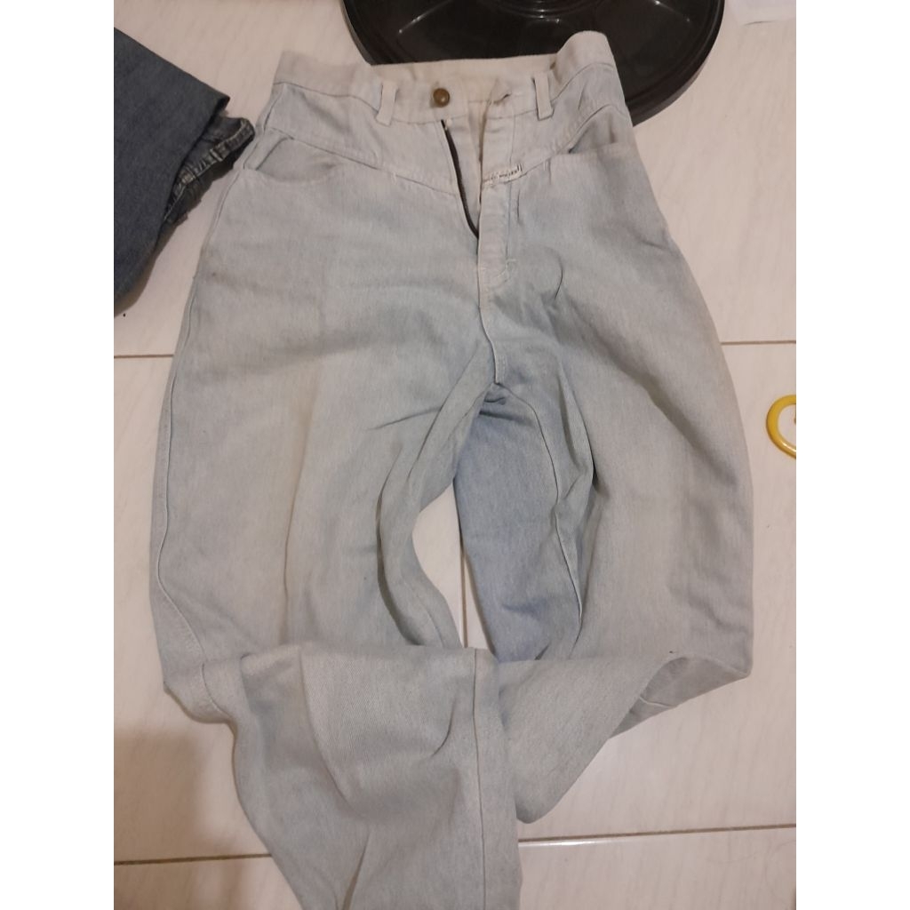PRELOVED BARREL JEANS HIGHWAIST