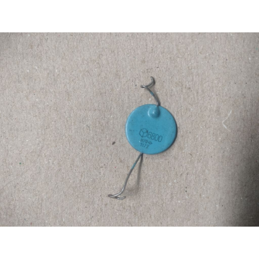Capacitor cramic vintage 6.8nf
