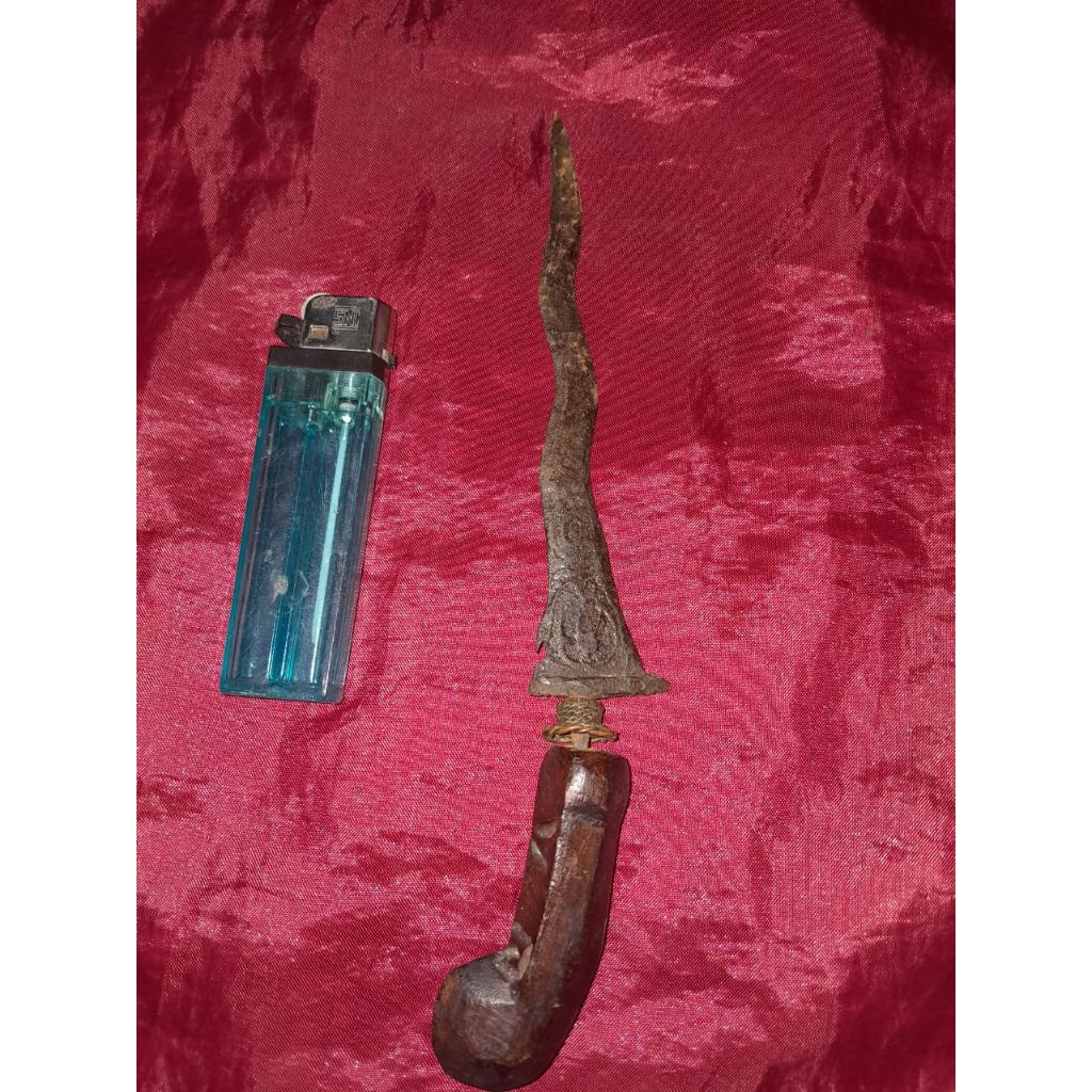 Keris mini kantongan Lawasan pamor kol buntet