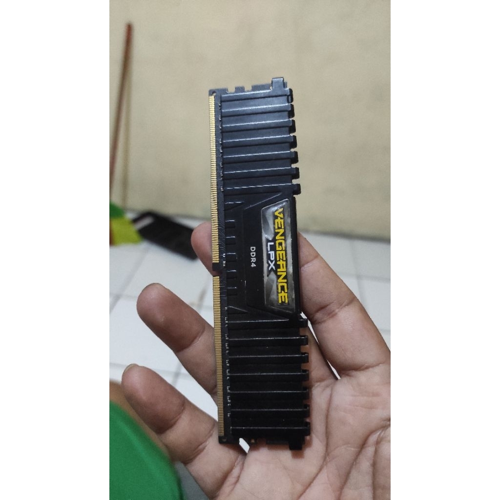 ram Corsair 4gb ddr4 2666