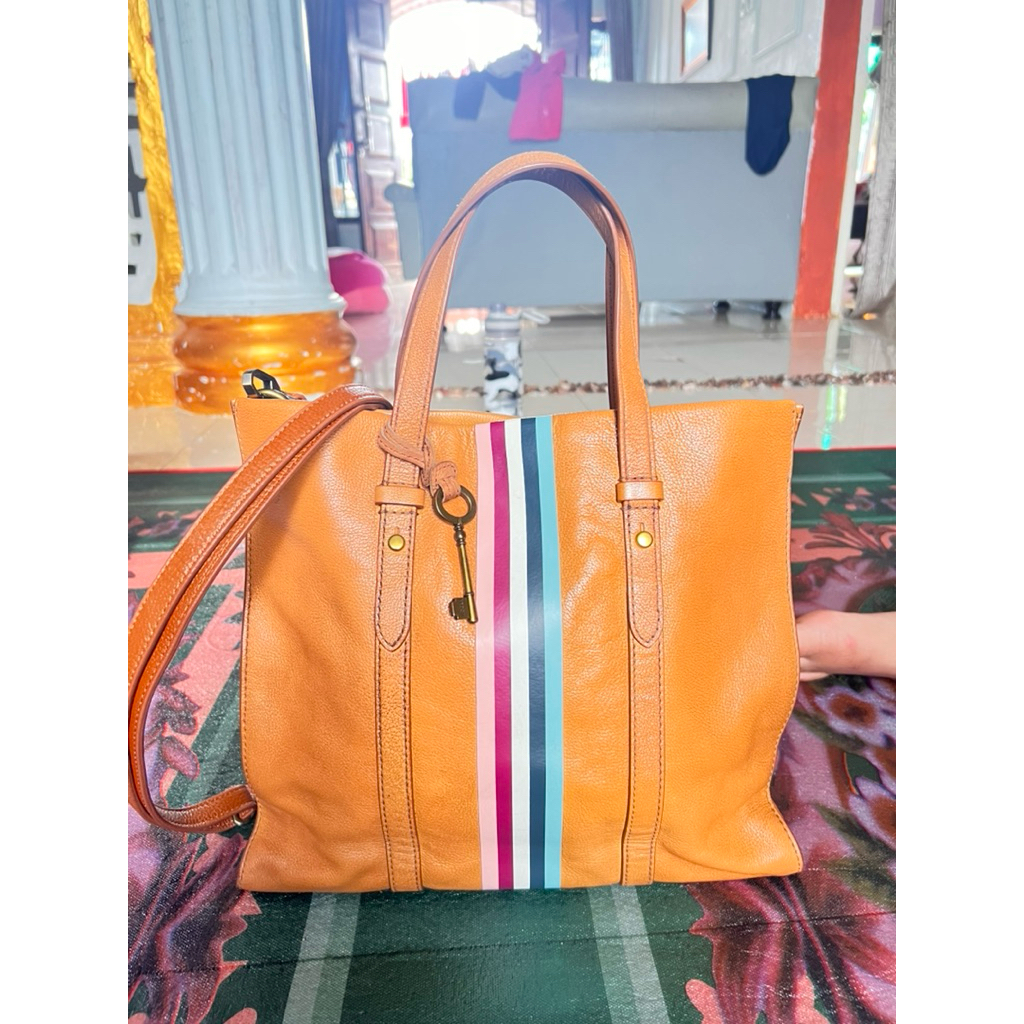 preloved tas fossil tote kingston satchel sand