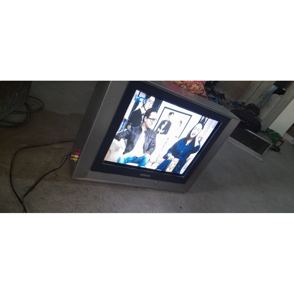 tv bekas samsung