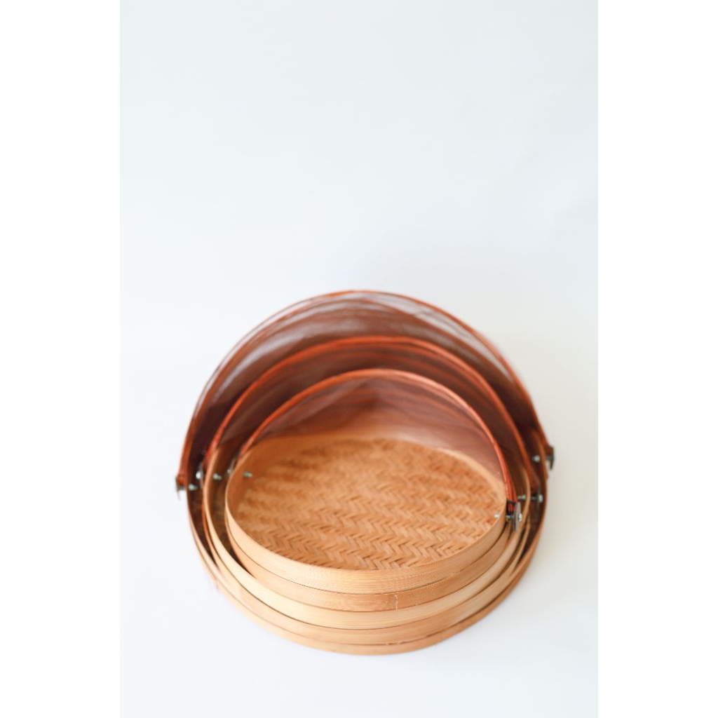 Wadah makanan tradisional tudung saji bambu