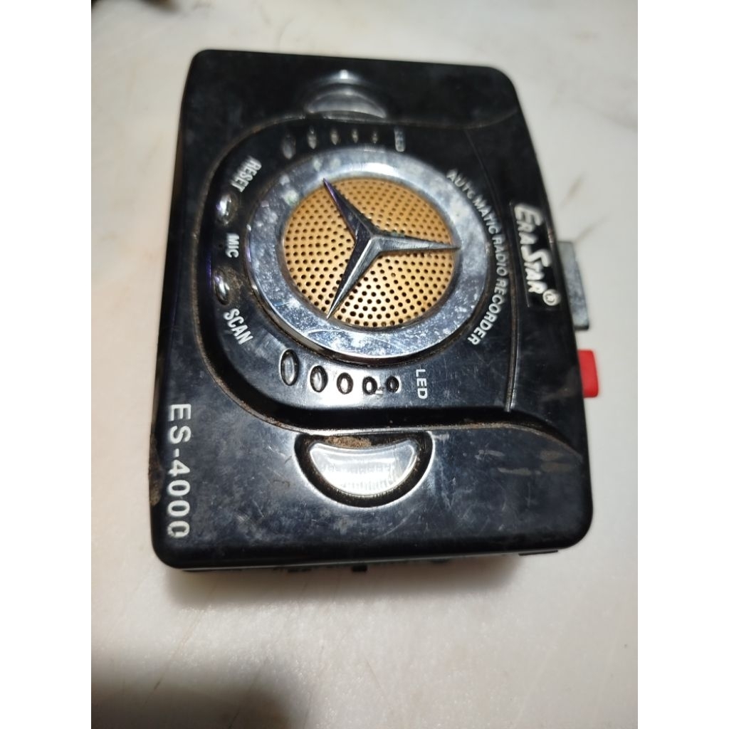 pemutar kaset wokmen vintage,jual untuk display kondisi rusak barang lama