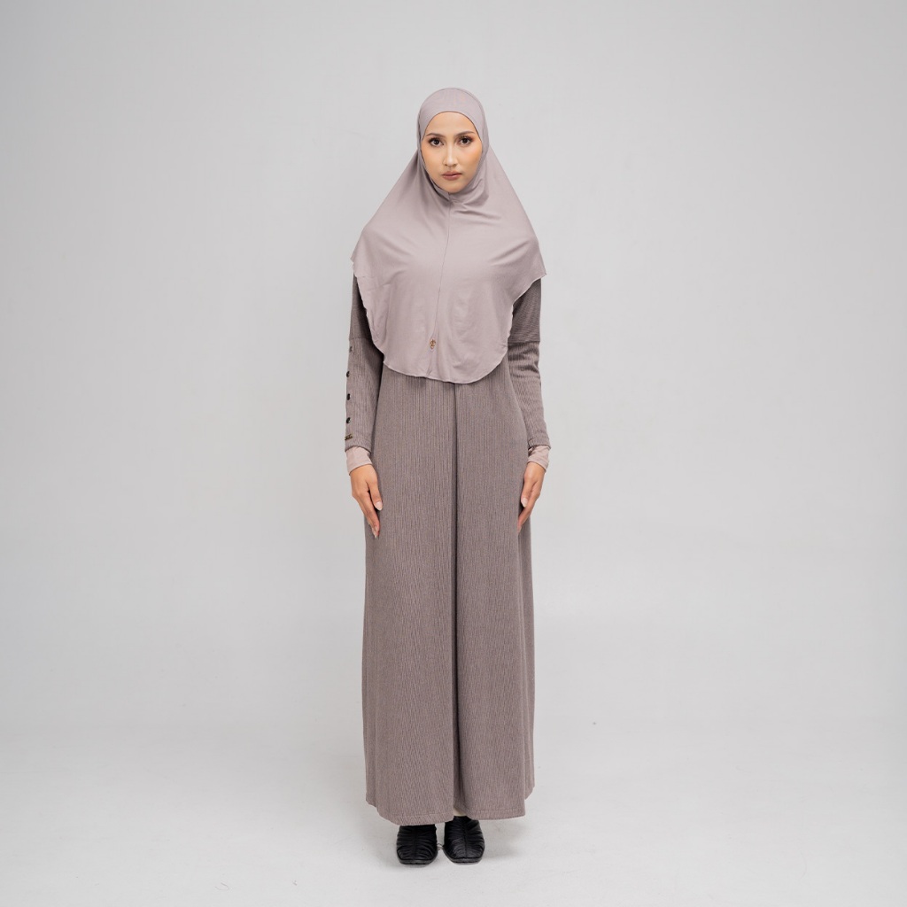 TUBITA - Aliska Knit Dress Taupe Gamis Rajut Umroh by Tubita