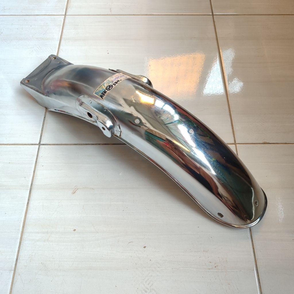 spakbor spatbor slebor belakang honda GL100 GL100K GL125 GL125K GLK urami nos japan