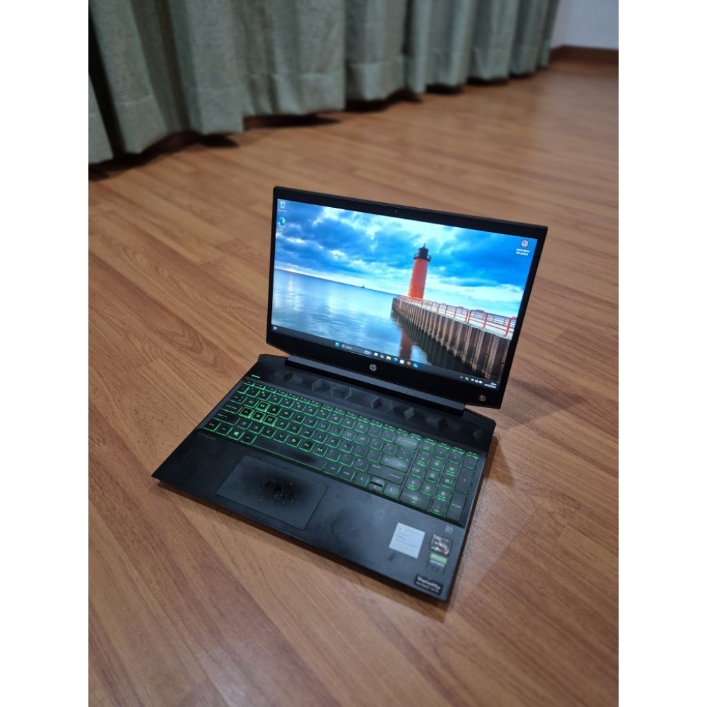 HP Pavilion Gaming Laptop 15-ec2xxx Ryzen 5 5600H RTX 3050 RAM 16GB SSD 512GB
