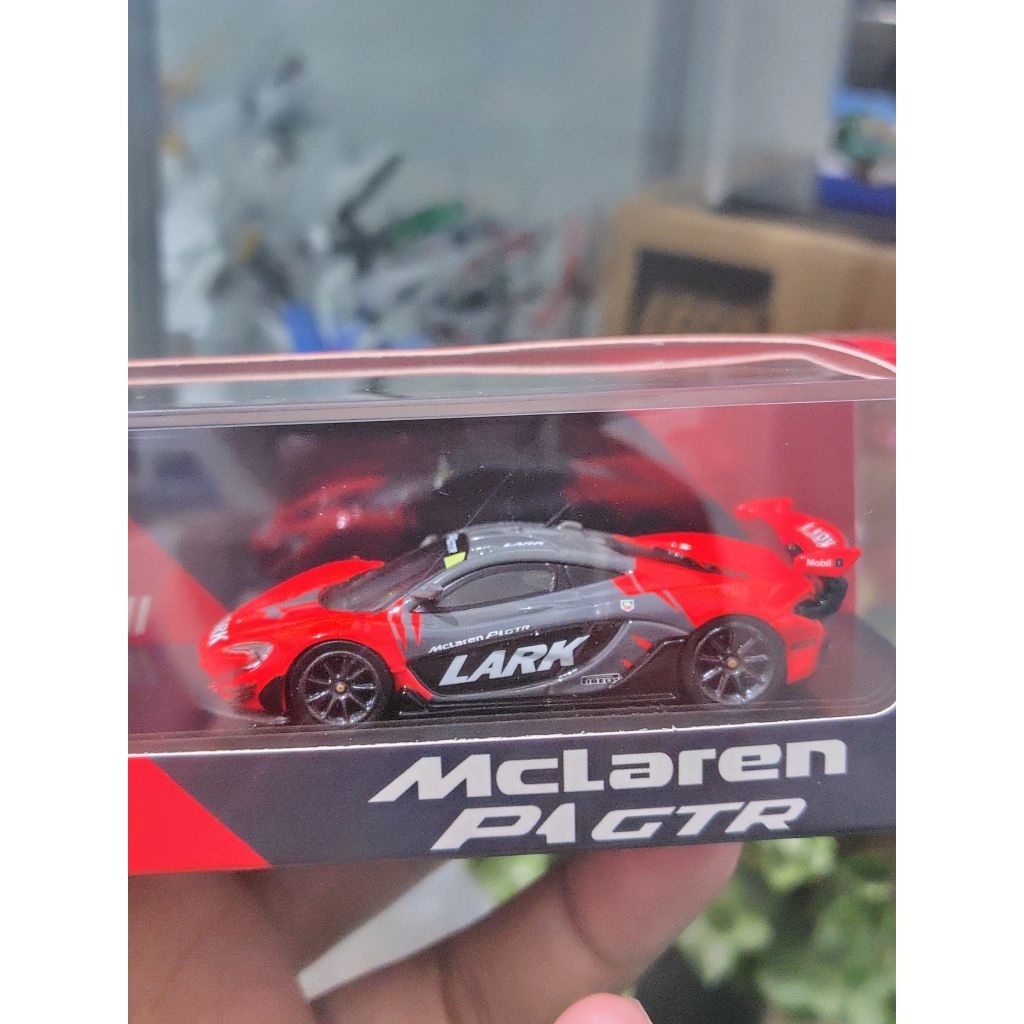 CM MODEL Mclaren P1 GTR LARK
