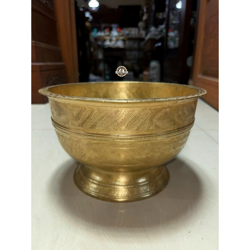 Bokor kuningan ukir lawas TEBAL ( B-1127 )