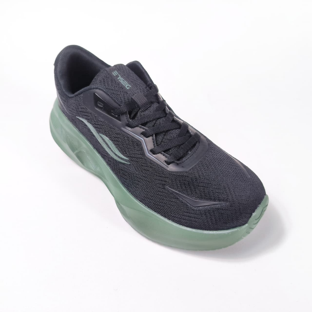 Sepatu Sport Running Pria Dewasa DESLE MARK (38-43)