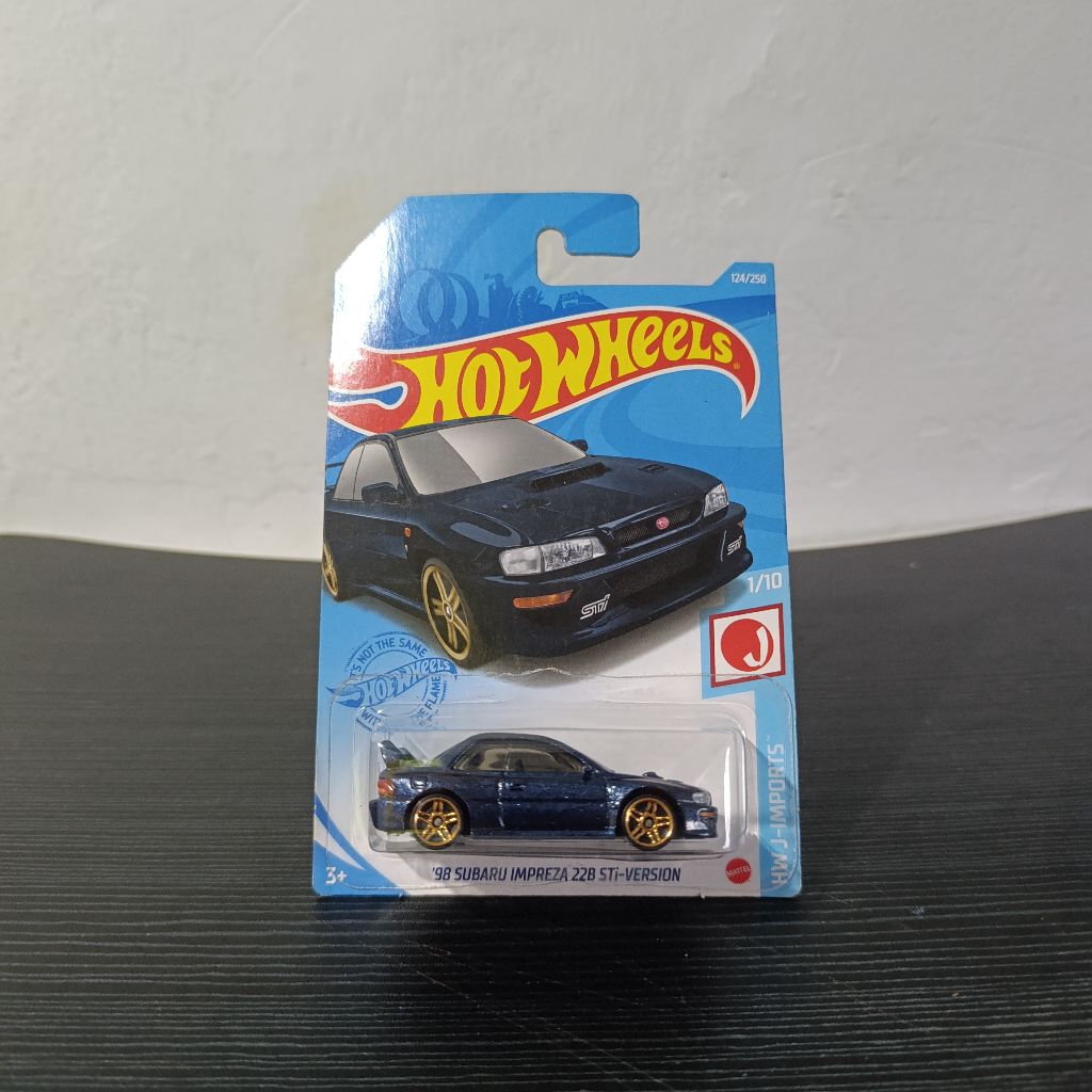 Hotwheels '98 Subaru Impreza 22B STi-Version