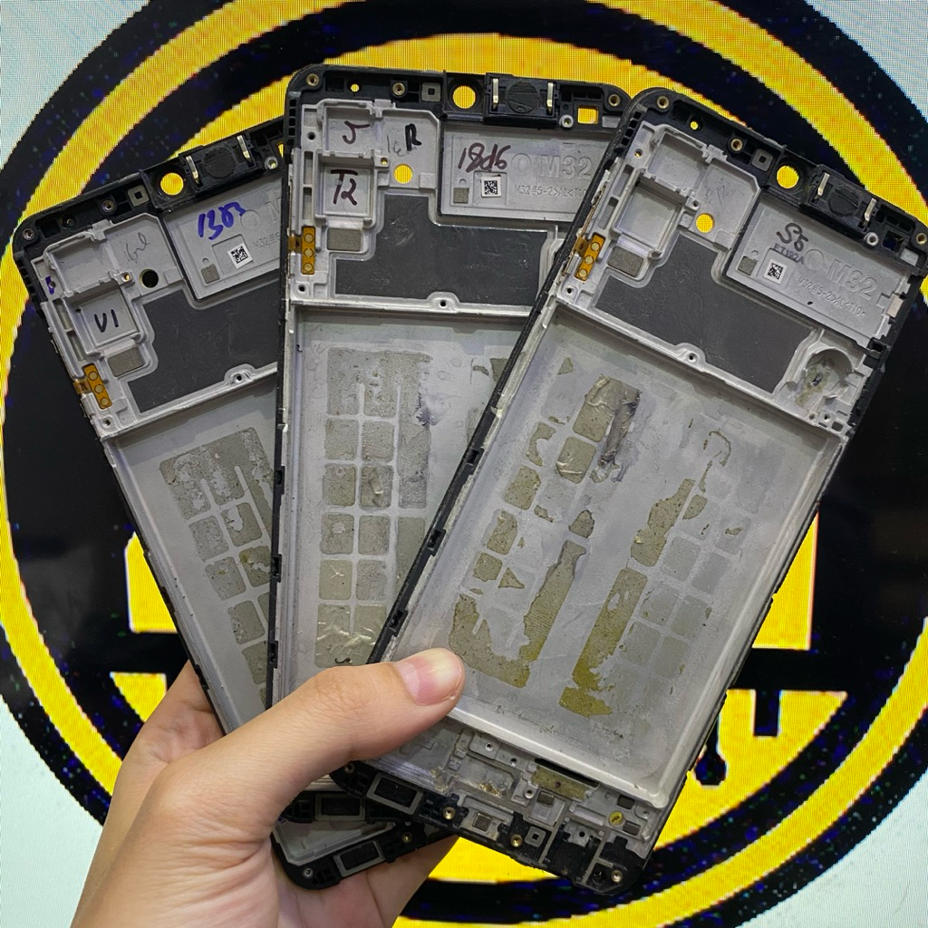 FRAME TATAKAN LCD SAMSUNG GALAXY M32 4G M325 ORIGINAL COPOTAN