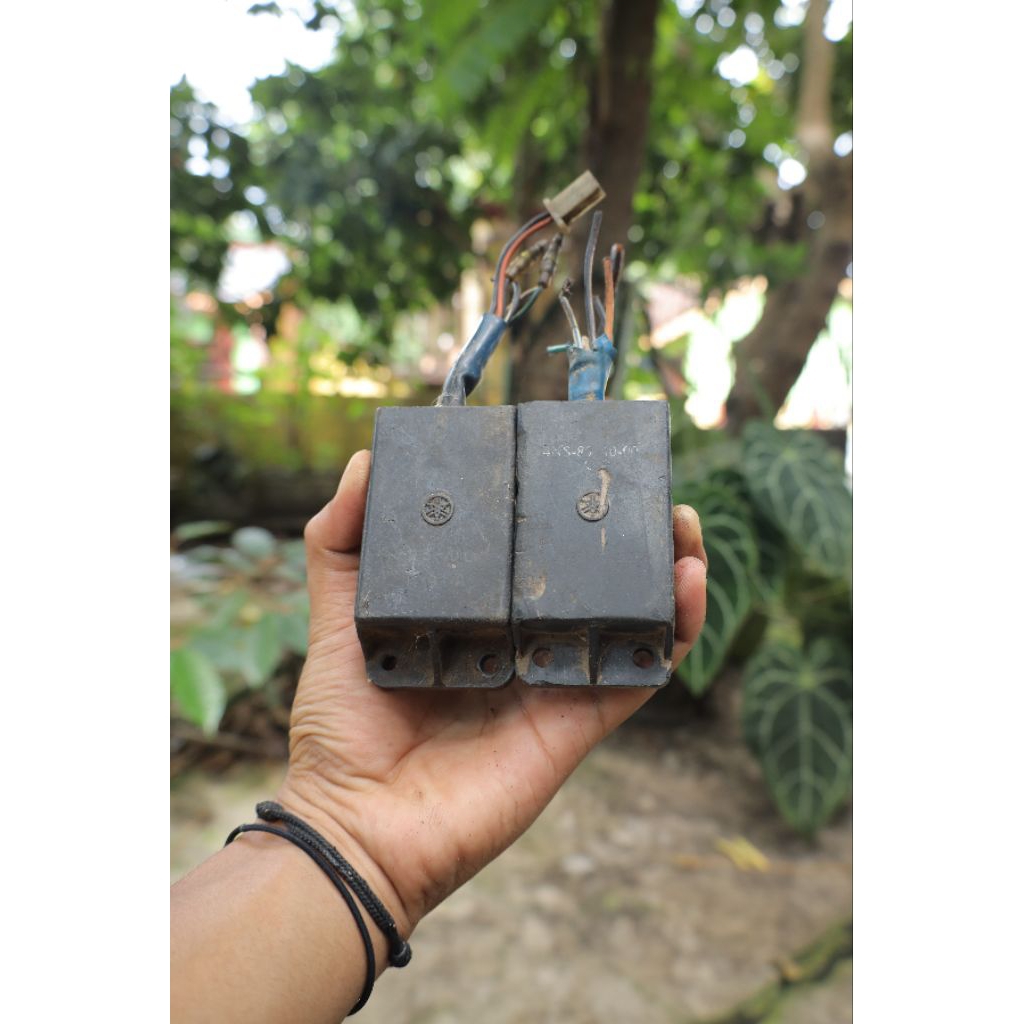 CDI UNIT ASSY CDI PENGAPIAN 4NS-00 YAMAHA FIZ R F1ZR ORIGINAL JAPAN