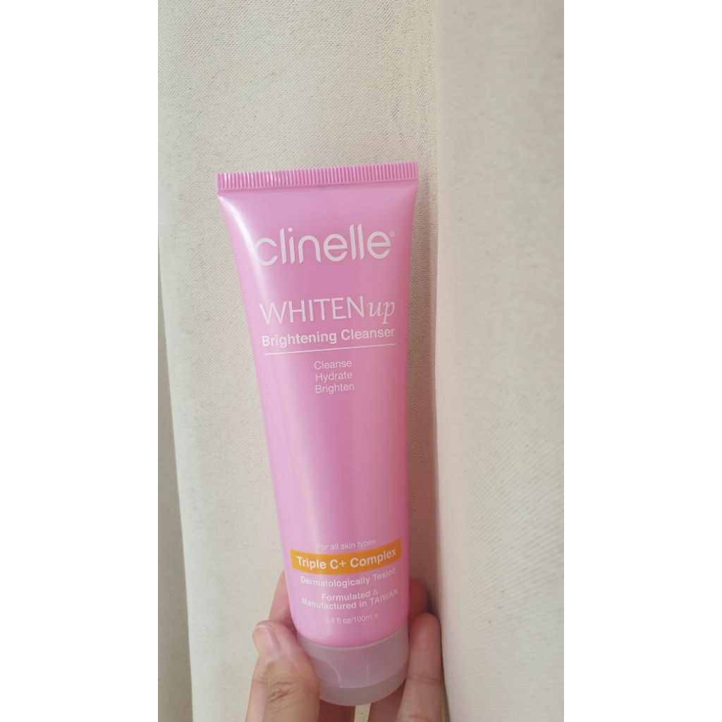 clinelle whitenup brightening cleanser