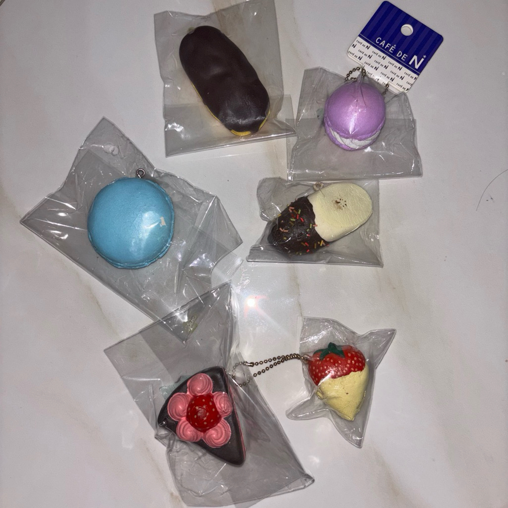 Preloved Cafe De n CDN squishy eclair strawberry banana macaron shortcake chocolate