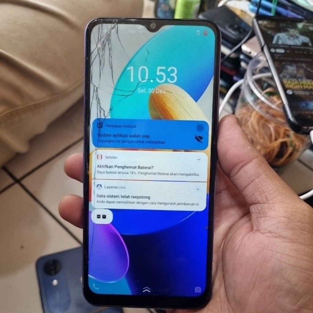 vivo y02 minus retak baca deskripsi!!!!!