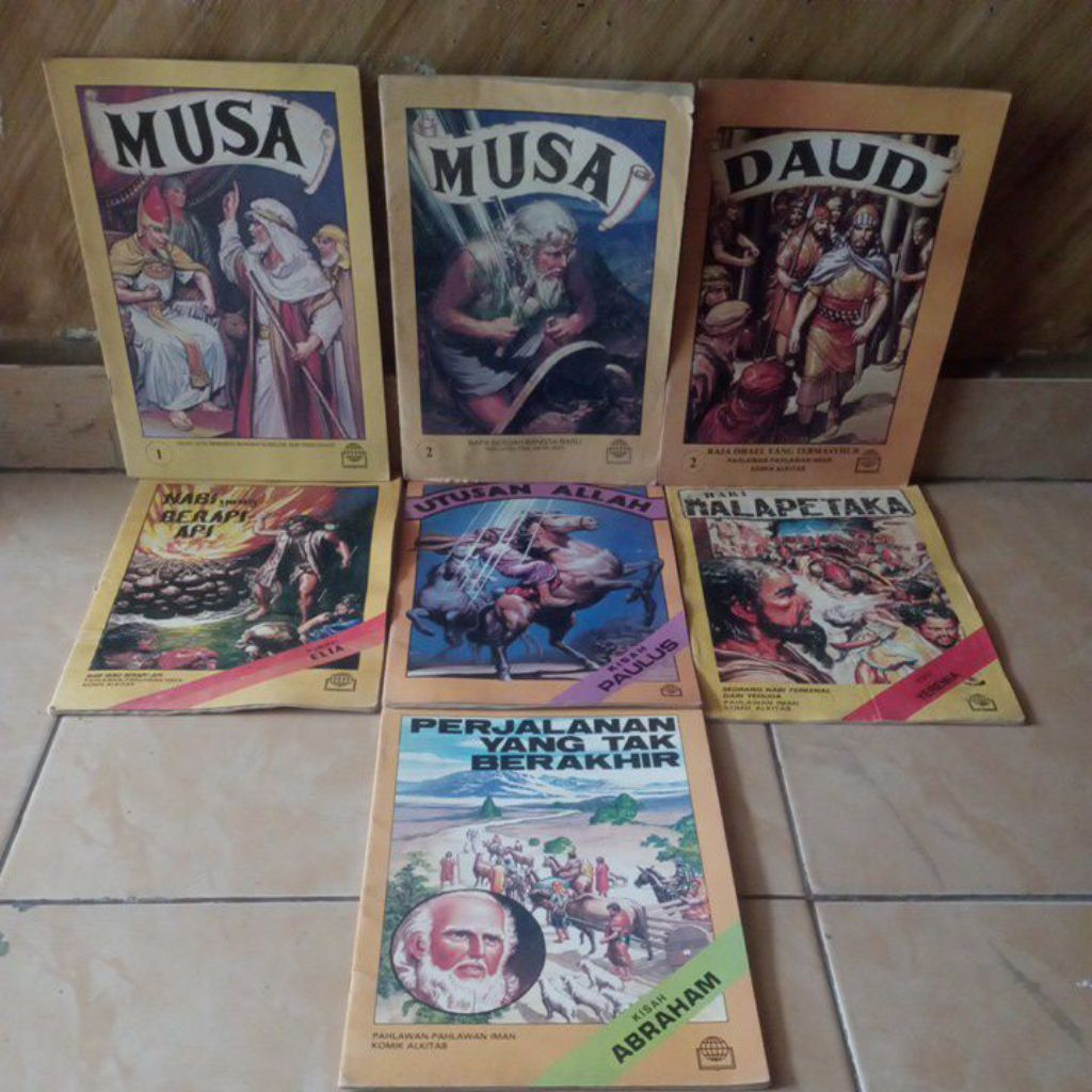 original bekas Cerita Alkitab bergambar oleh Lembaga Alkitab Indonesia