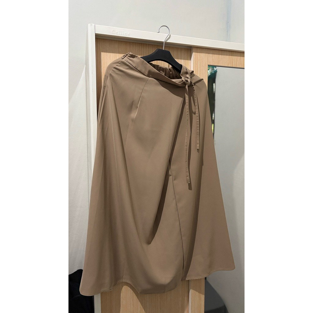 Rok Skirt Sivali/Plisket/Sifon