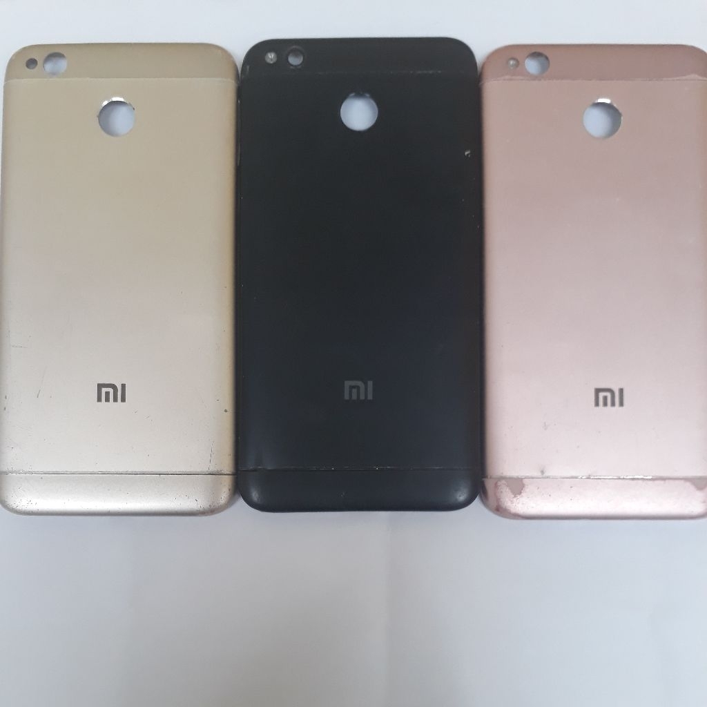 BACKDOOR REDMI 4X BEKAS ORI COPOTAN TANPA TOMBOL LUAR