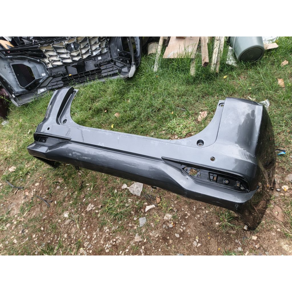 bumper bemper belakang toyota avanza 2021 2022 2023 original