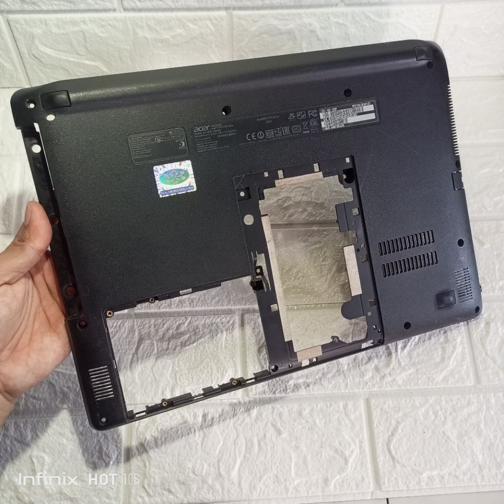 Casing body bawah kesing bottom case acer aspire es 14 series acer es1-432 es1-432-c8zp n16q8 ori