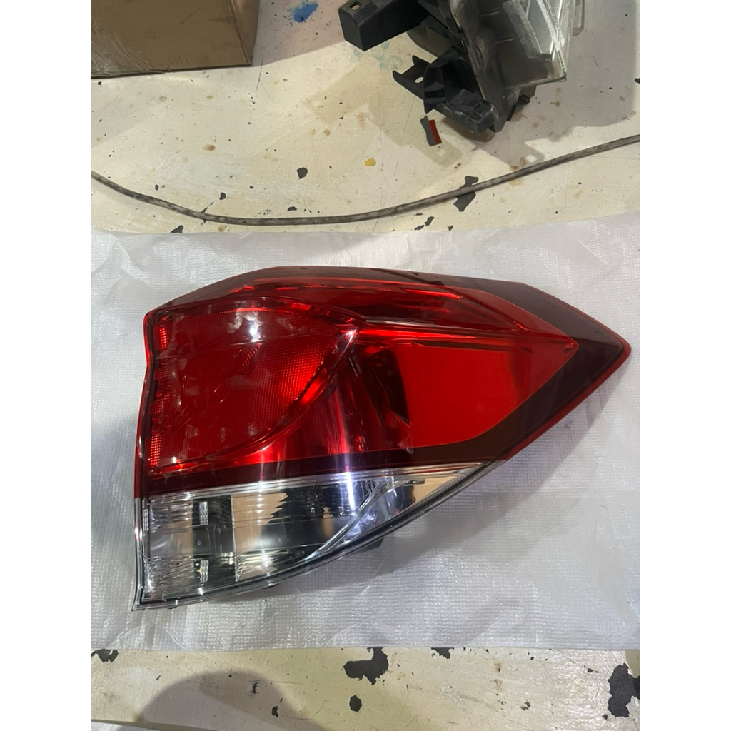 Stoplamp Lampu Belakang Honda Mobilio 2015 2016 2017 Kanan