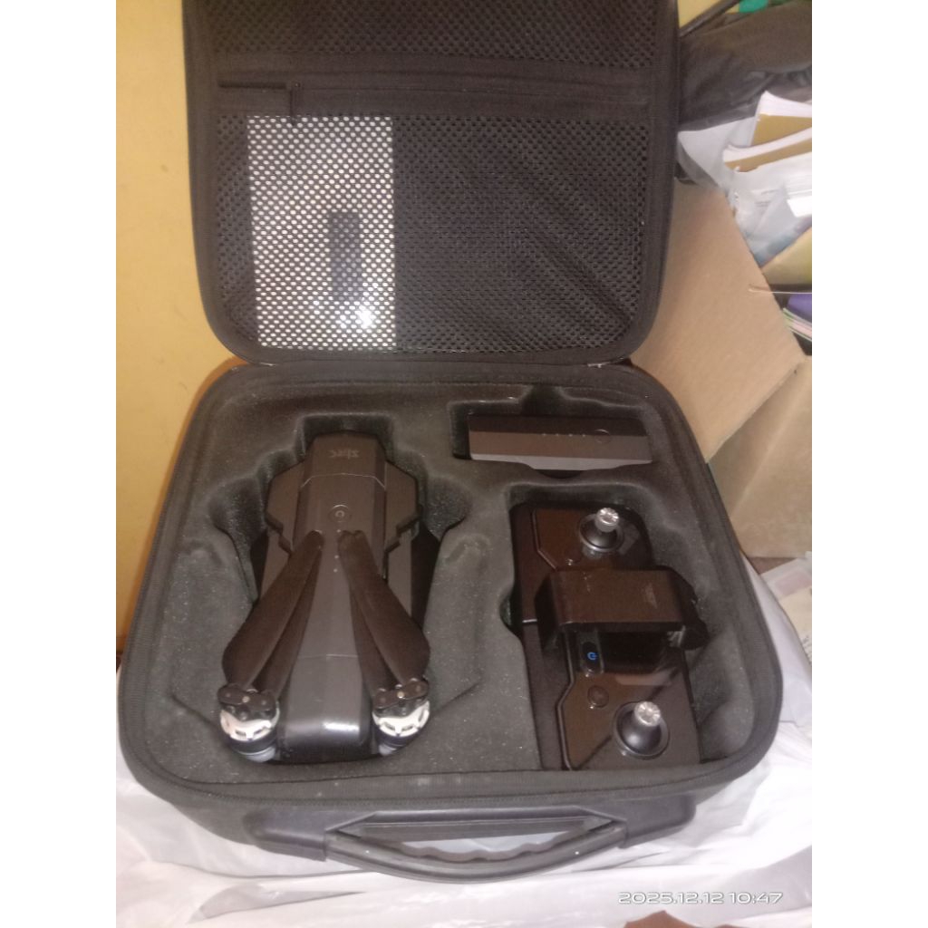 sjrc f11s 4k pro V1 bekas batre 2 biji