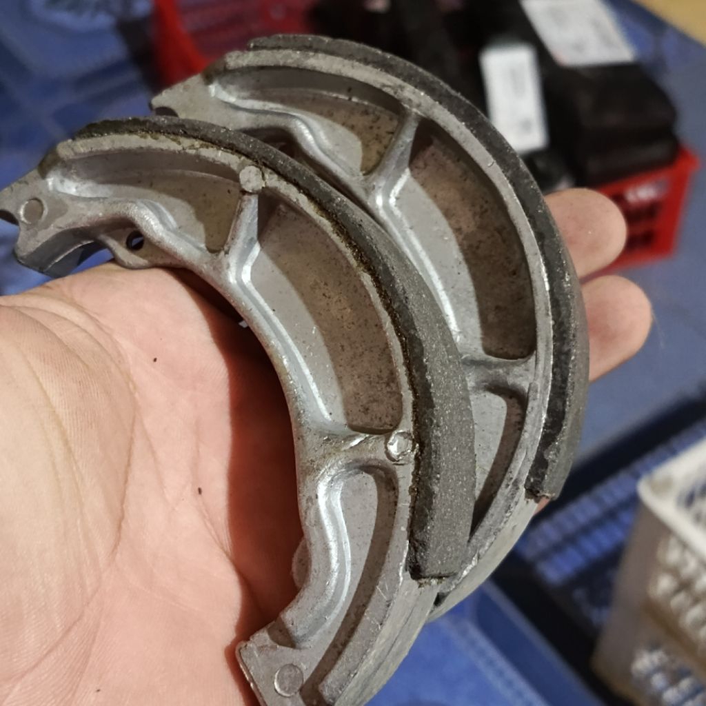 Kampas Rem Belakang Vario Beat Kampas Rem Tromol Belakang Vario Beat Scoopy