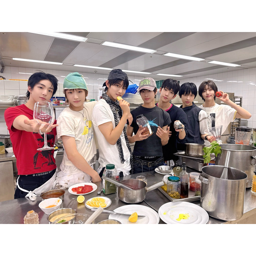 Sisa Giveaway Items (Including Misprint Keychains)